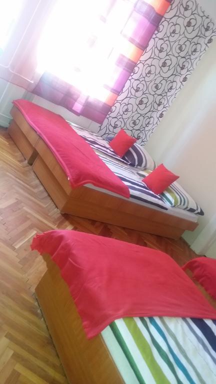 Horváth Apartmanház Kaposvár Exterior foto